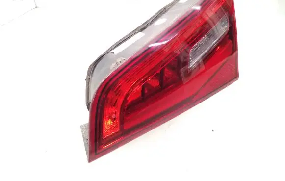 Audi A3 S3 8V Tailgate rear/tail lights 8V4945094A 81118008