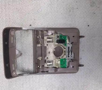 Volkswagen PASSAT B6 Front seat light 1KO947133