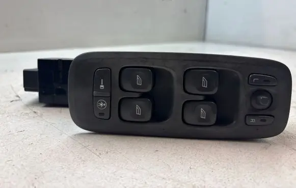 Volvo V70 Electric window control switch 09193383