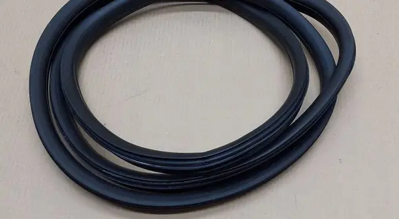 Peugeot 207 Rubber seal loading door 