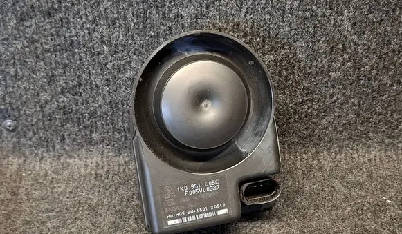 Volkswagen PASSAT B7 Alarm system siren 1K0951605C