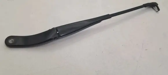 Mercedes-Benz S W221 Front wiper blade arm A2218200144