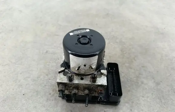 Dodge Caliber ABS Pump 