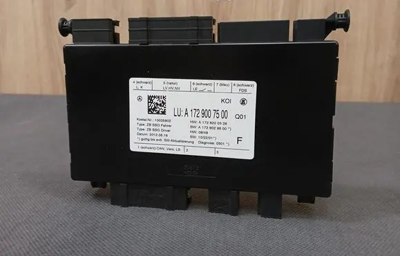 Mercedes-Benz E A207 Seat control module 1729007500 A1729007500