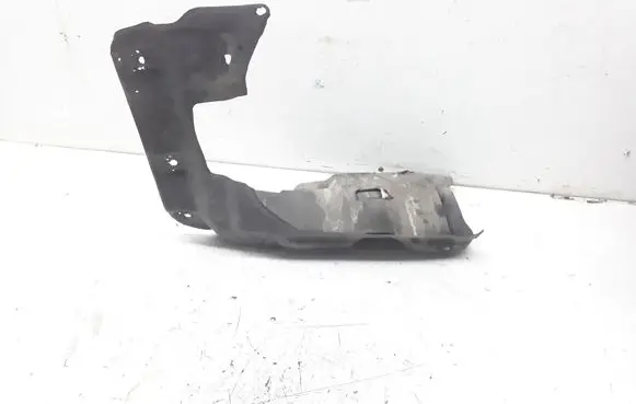 Toyota Corolla Verso E121 Front wheel arch liner splash guards