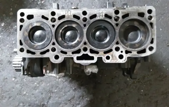 Skoda Yeti (5L) Engine block CFH 03L021AP