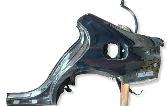 Mercedes-Benz E W214 Rear quarter panel 