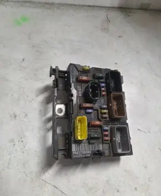 Citroen C4 I Picasso BSM Control unit 9661708080