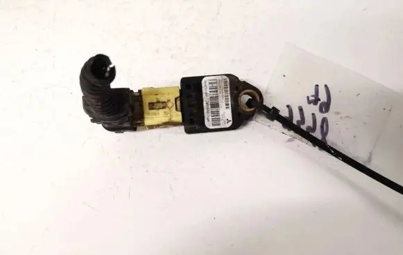Mitsubishi Outlander Airbag deployment crash/impact sensor 8651a002