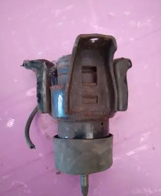Nissan Murano Z51 Engine mount bracket