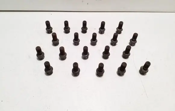 Nuts/bolts
