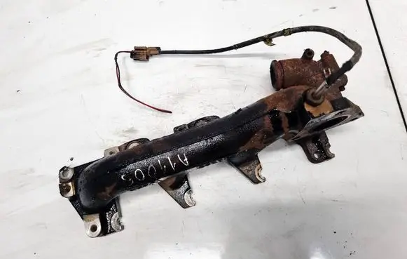 Suzuki Grand Vitara II Exhaust manifold 426549