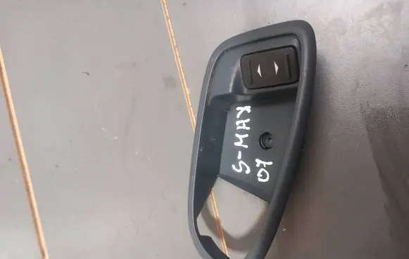 Electric window control switch