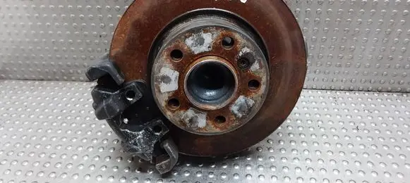 BMW 1 F20 F21 Front wheel hub spindle knuckle 6792286