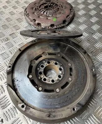Toyota Corolla Verso AR10 Clutch set kit 3450DR010