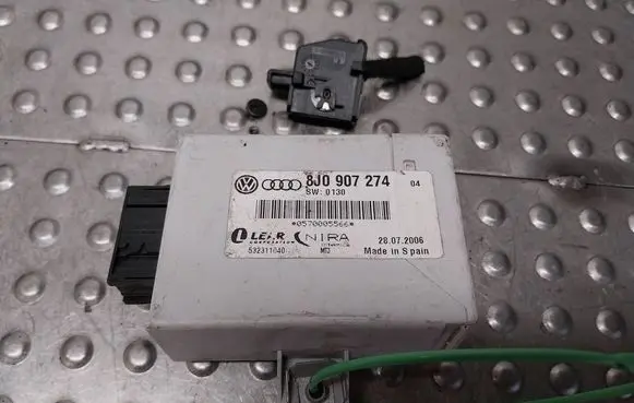Audi TT TTS Mk2 Tire pressure control unit 8J0907274
