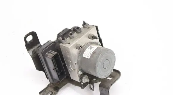 Opel Combo E Master brake cylinder 9830315580
