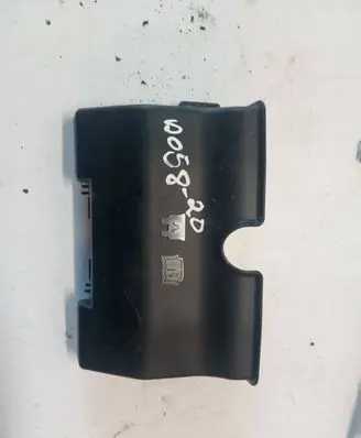Volvo V40 Fuse box cover 30659278