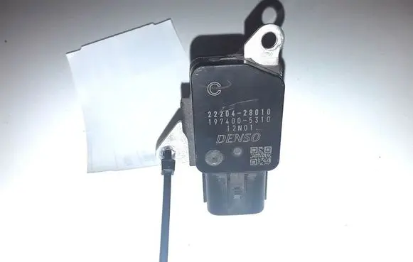 Toyota Verso Mass air flow meter 2220428010