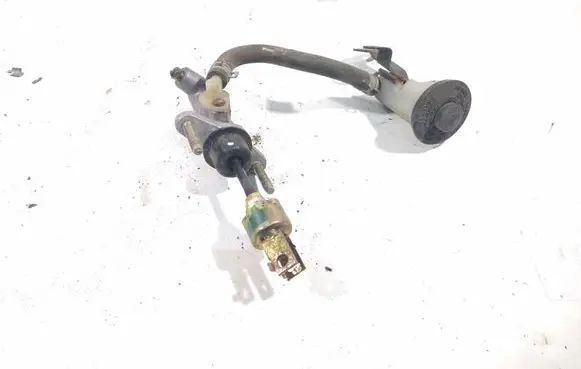 Toyota Avensis T220 Clutch master cylinder 3145416010
