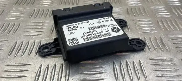 Jeep Grand Cherokee Parking PDC control unit/module P68141530AE