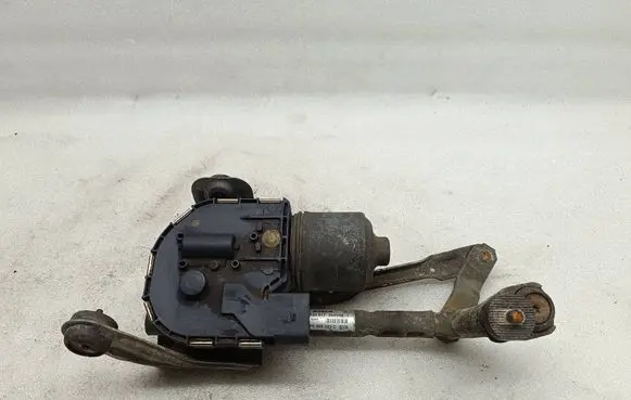 Seat Leon (1P) Front wiper linkage and motor 1P0955023C 3397020917