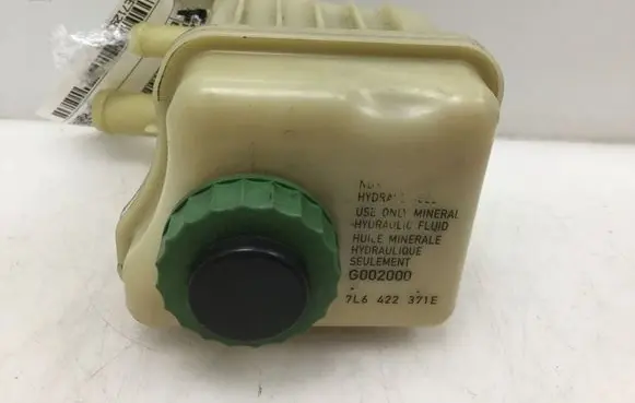 Audi Q7 4L Power steering fluid tank/reservoir 7L6422371E