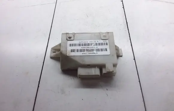 Chrysler Voyager Comfort/convenience module P04686686AL TRG246389198