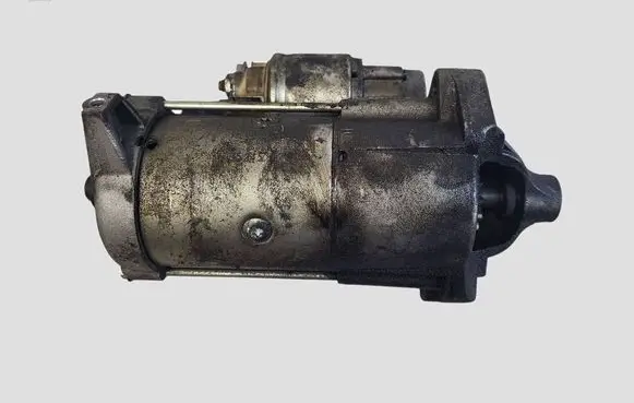 Volvo V40 Starter motor 30659576