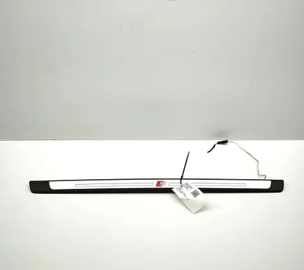 Audi A5 Front sill trim cover 8W6947418A