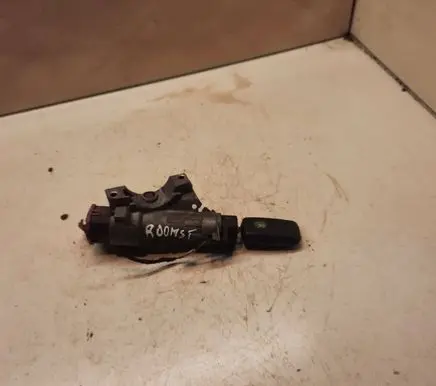 Skoda Roomster (5J) Ignition lock 4B0905851C