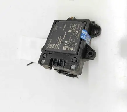 Tesla Model X Distronic sensor radar A2C76884104 110864700D