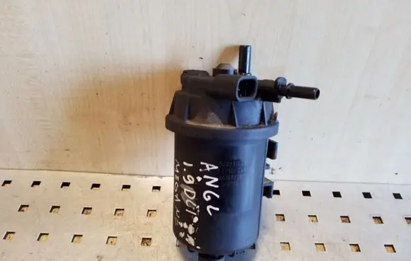 Renault Megane II Fuel filter housing 8200314482