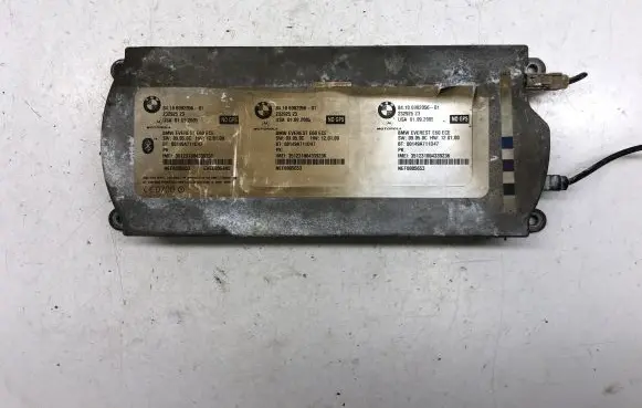 BMW 5 E60 E61 Bluetooth control unit module 8410698205601 698205601