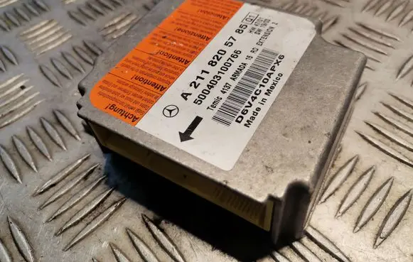 Mercedes-Benz E W211 Airbag control unit/module 2118205785