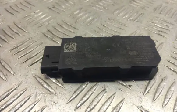 Volkswagen ID.3 Keyless system antenna 5WA962133D 5WA962133B