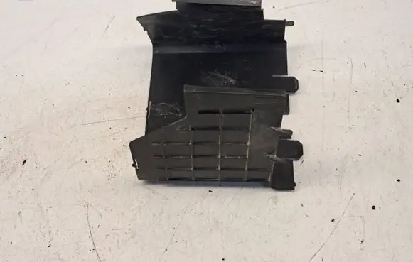 Volkswagen PASSAT B6 Battery box tray cover/lid 1K0915335C