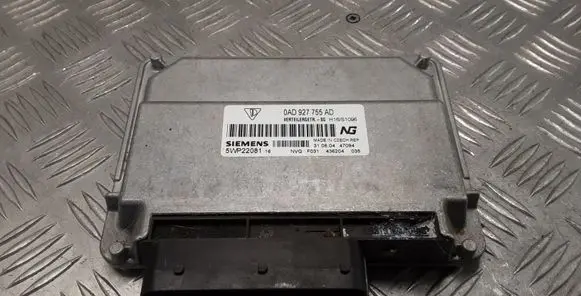 Porsche Cayenne (9PA) Transfer box differential control unit 0AD927755AD 5WP22081