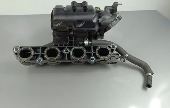 Hyundai Kona I Intake manifold 502302140450