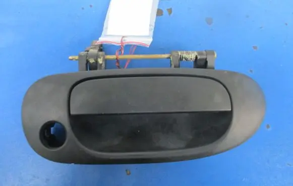 Mitsubishi Carisma Front door exterior handle