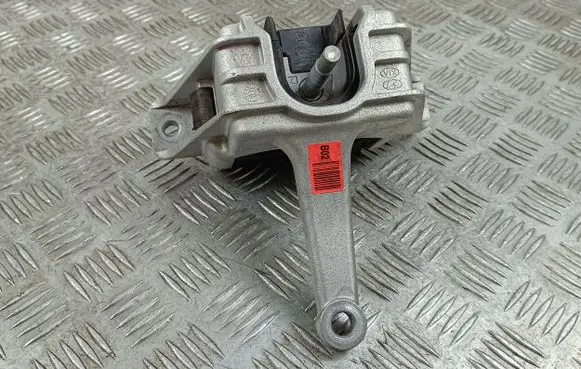 KIA Niro Engine mounting bracket 21810AA100