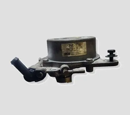 Hyundai Tucson LM Vacuum pump 288102F000