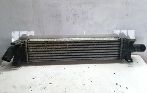 Ford C-MAX I Intercooler radiator