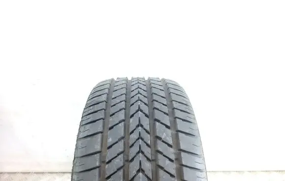 Volkswagen PASSAT B8 R17 summer tire 23545R17
