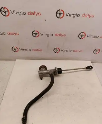 Isuzu D-Max Clutch master cylinder
