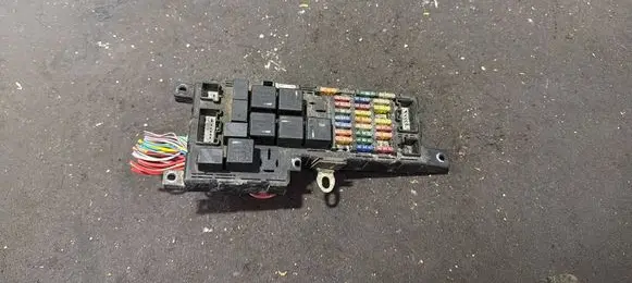 Volvo XC70 Fuse box set 86784490 518826011