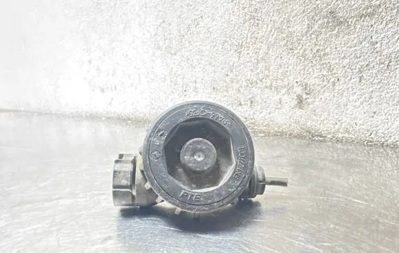 Opel Corsa D Clutch pipe/line FM277001