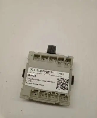 Mercedes-Benz E W213 Door control unit/module A2139005009