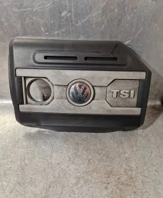 Volkswagen PASSAT B7 Engine cover (trim) 06J103825BJ