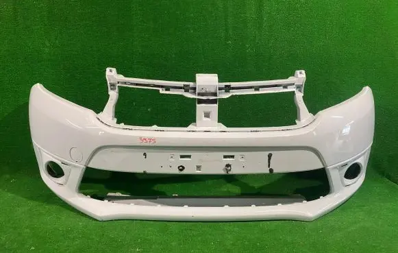 Dacia Sandero Front bumper